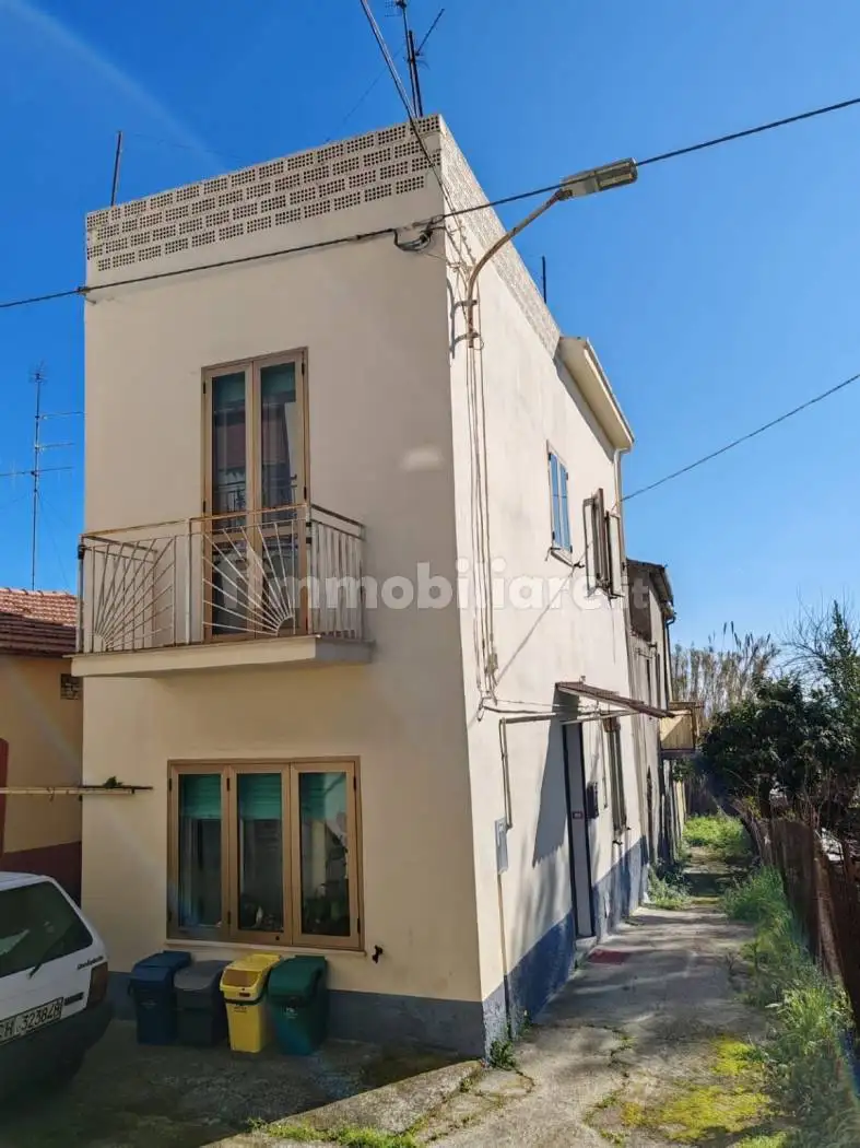 Casa indipendente in vendita a Santa Maria Imbaro