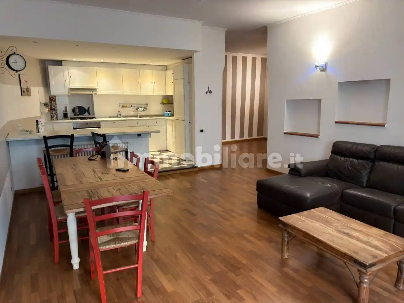 Appartamento in vendita a Sarzana