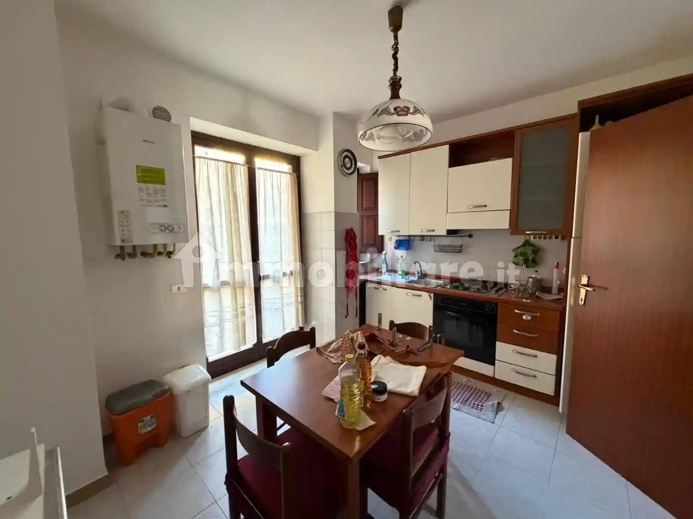 Trilocale via largo Ferriera, Emanuele II, C. Colombo, Morelli e Silvati, Avellino - foto 4