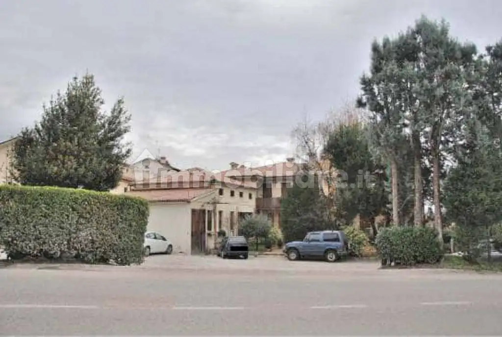 Appartamento in asta a Possagno