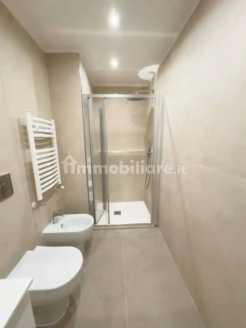 Trilocale via di Villa Belardi 24, Garbatella, Roma - foto 4