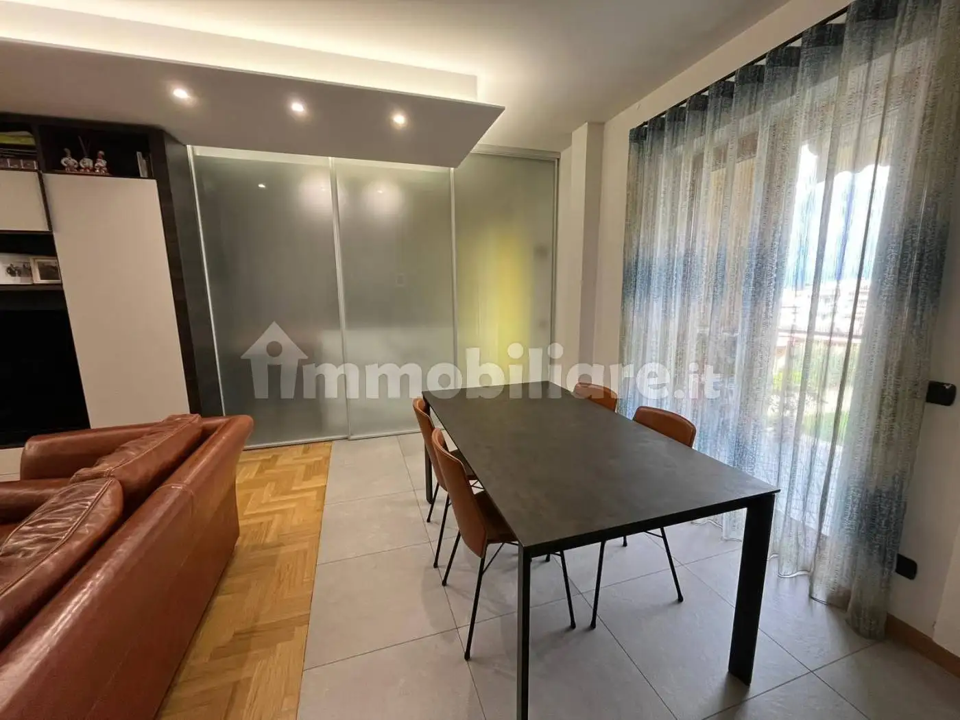 Appartamento in vendita a Giugliano in Campania