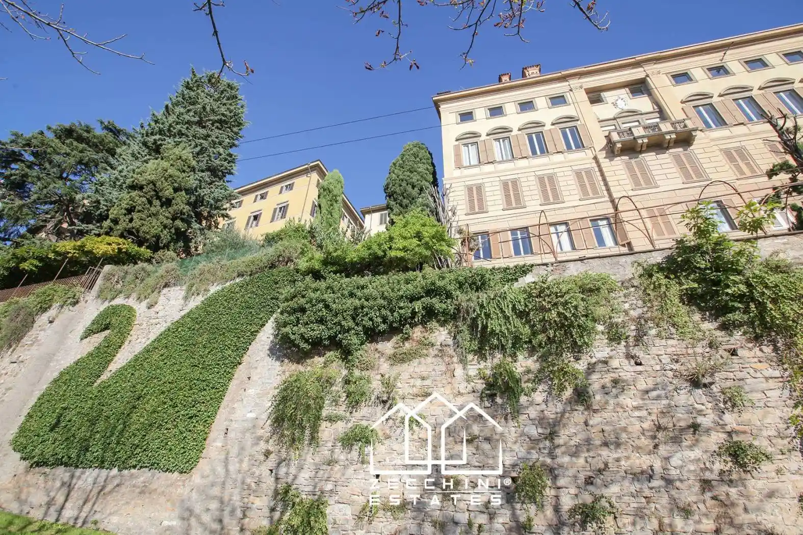 Appartamento in vendita a Bergamo