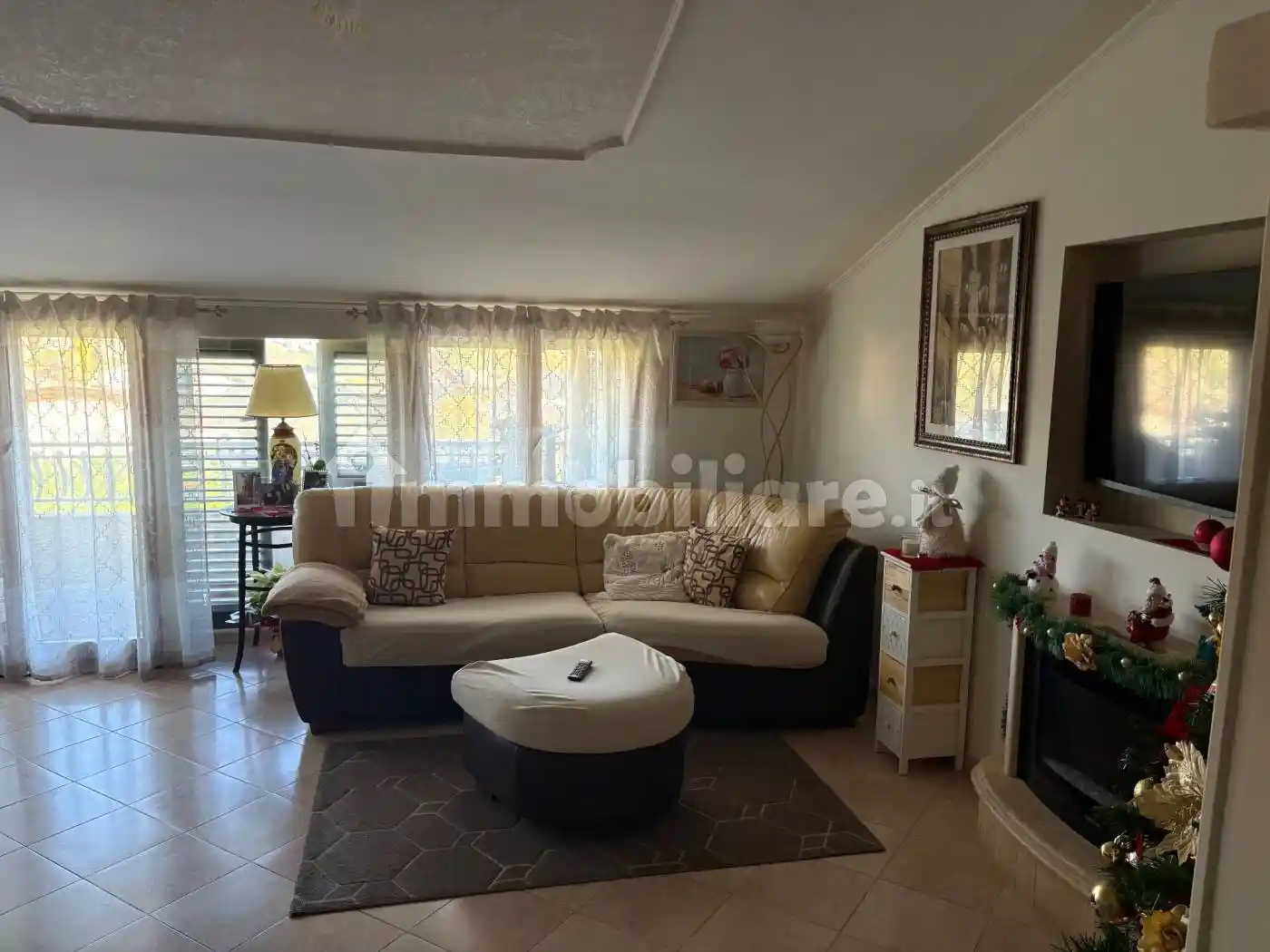 Appartamento via Mario Pellicano Castagna 17, Caulonia - foto 2