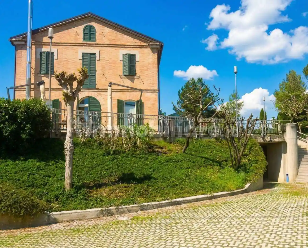 Villa in vendita a Monte Roberto