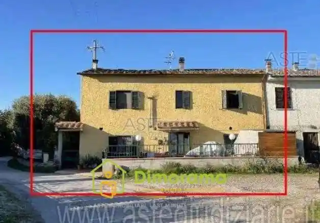 Casa indipendente in vendita a Ponte Buggianese