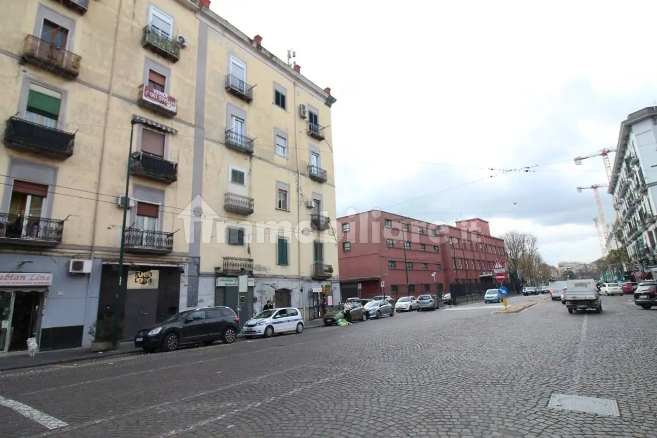 Appartamento in affitto a Napoli