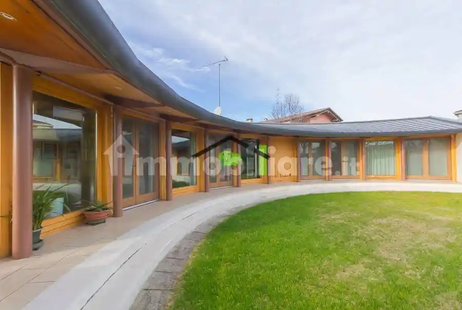 Villa in vendita a Majano