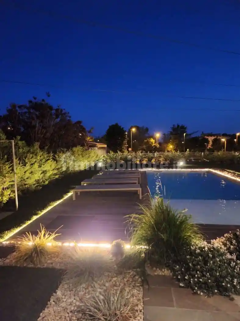 Villa in vendita a Grumello del Monte