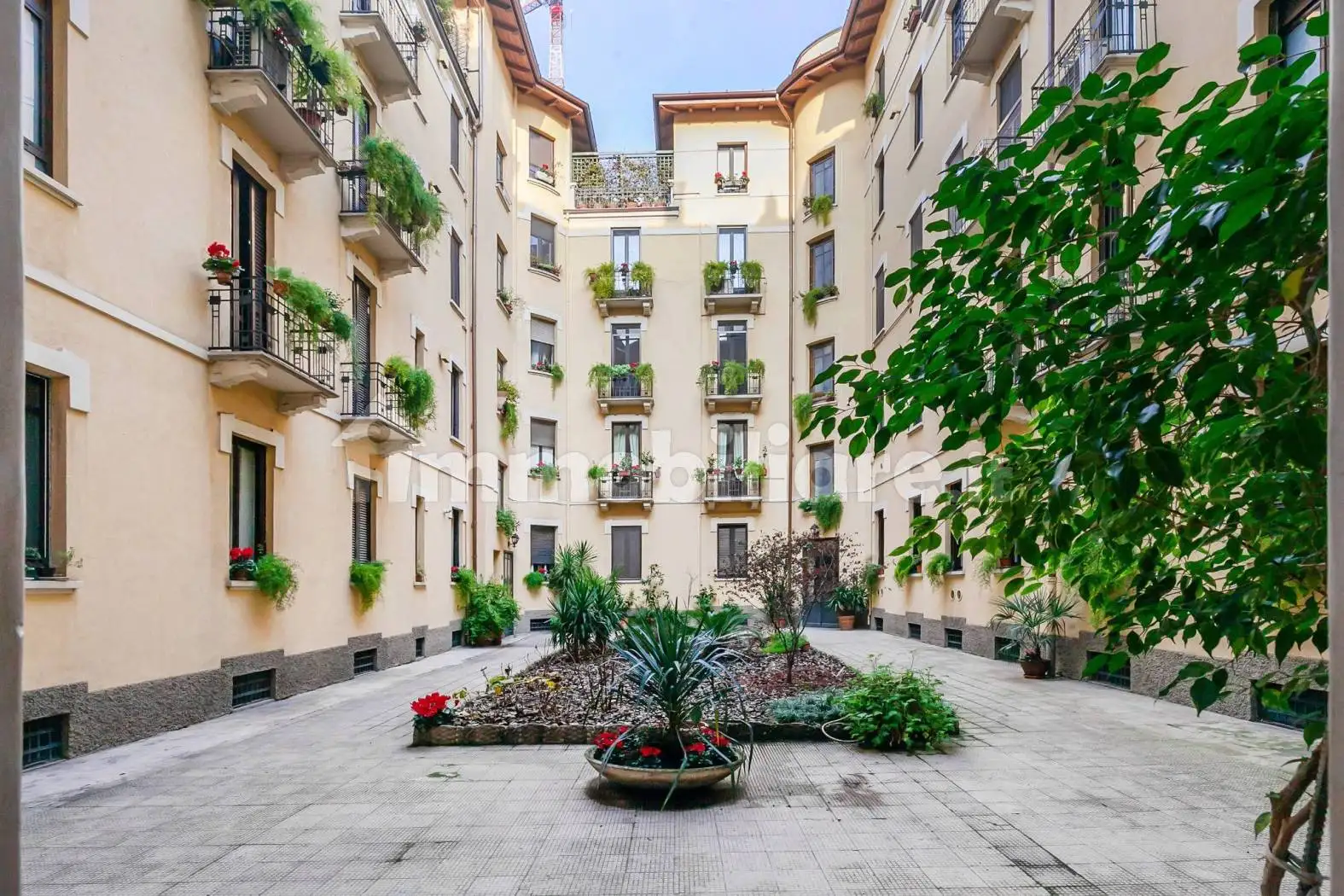 Appartamento in vendita a Milan