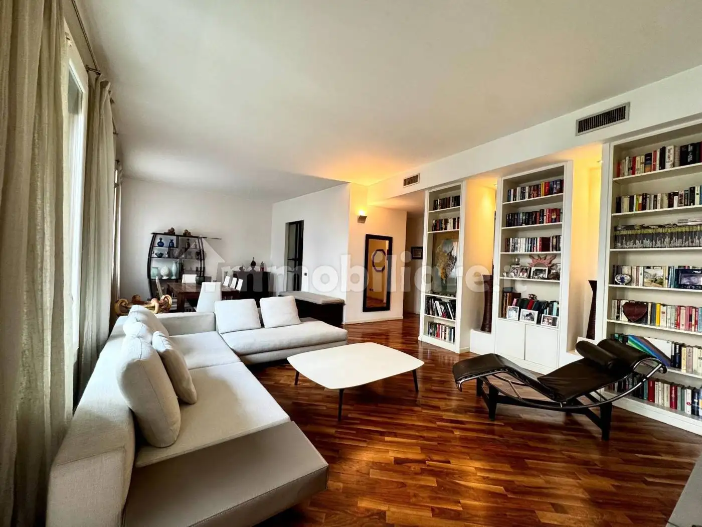 Appartamento in vendita a Milan