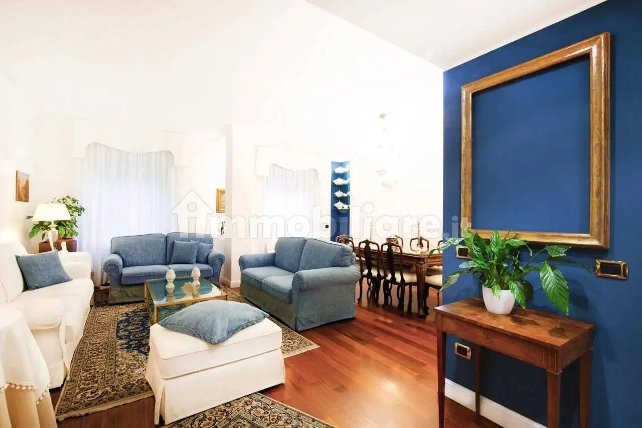 Appartamento in vendita a Milan