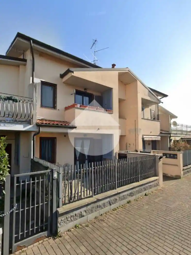 Appartamento in vendita a Giussago