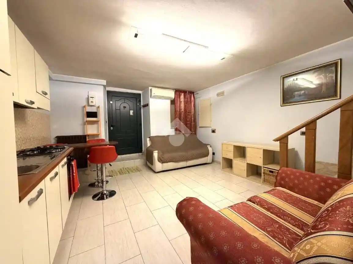 Bilocale via Giuseppe Poerio 44, Centro Storico, Catanzaro - foto 3