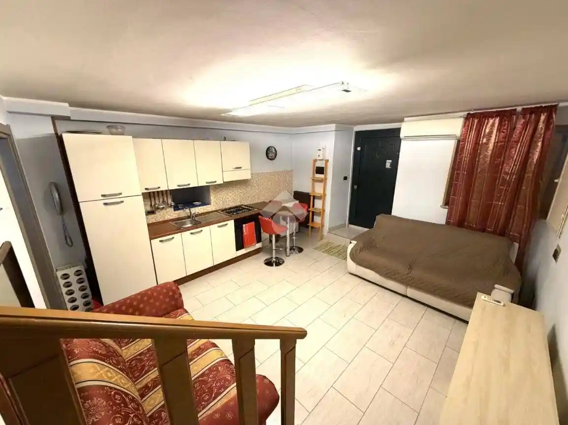 Bilocale via Giuseppe Poerio 44, Centro Storico, Catanzaro - foto 4