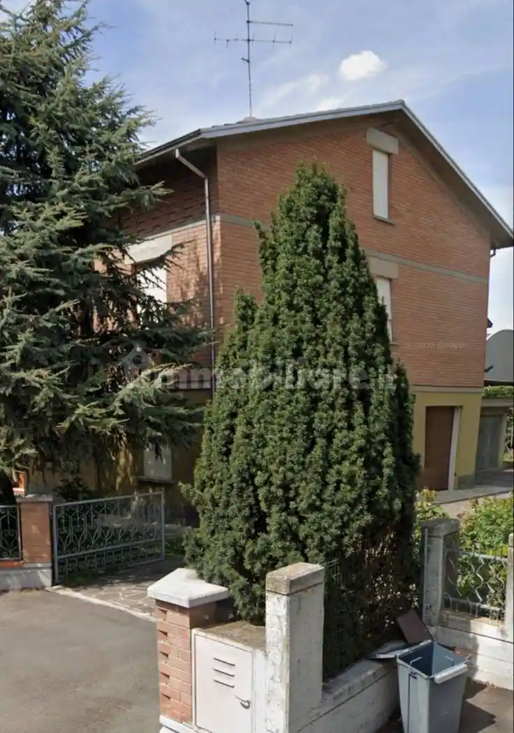 Villa in vendita a Bagnolo in Piano