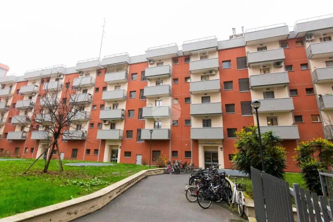 Appartamento in vendita a Milan