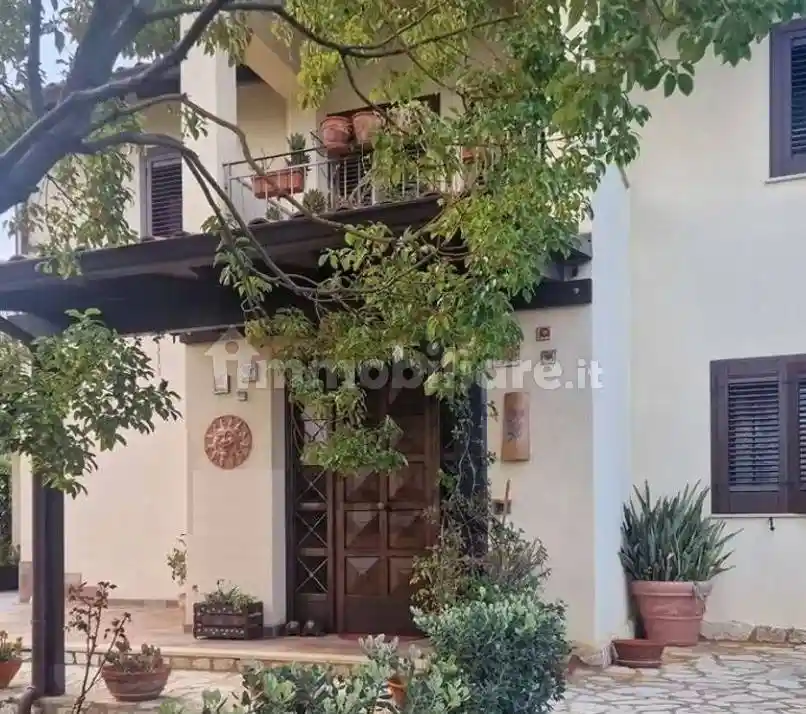 Villa in vendita a Carini