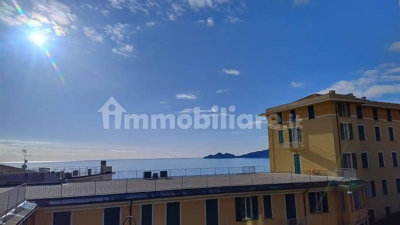 Appartamento in vendita a Rapallo