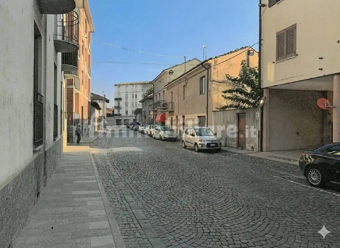 Appartamento in vendita a Riva Presso Chieri