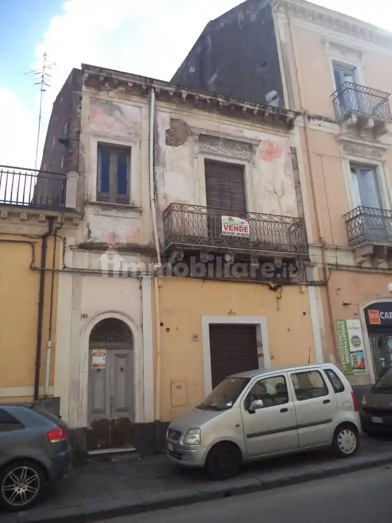 Casa indipendente in vendita a Giarre
