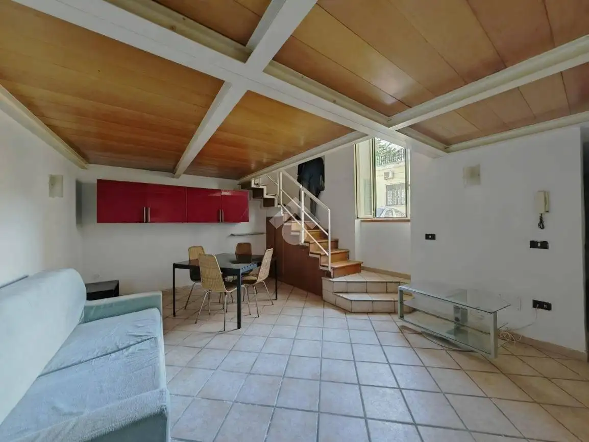 Appartamento in affitto a Pozzuoli