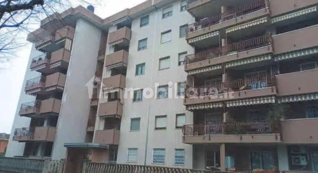 Appartamento in vendita a Corsico