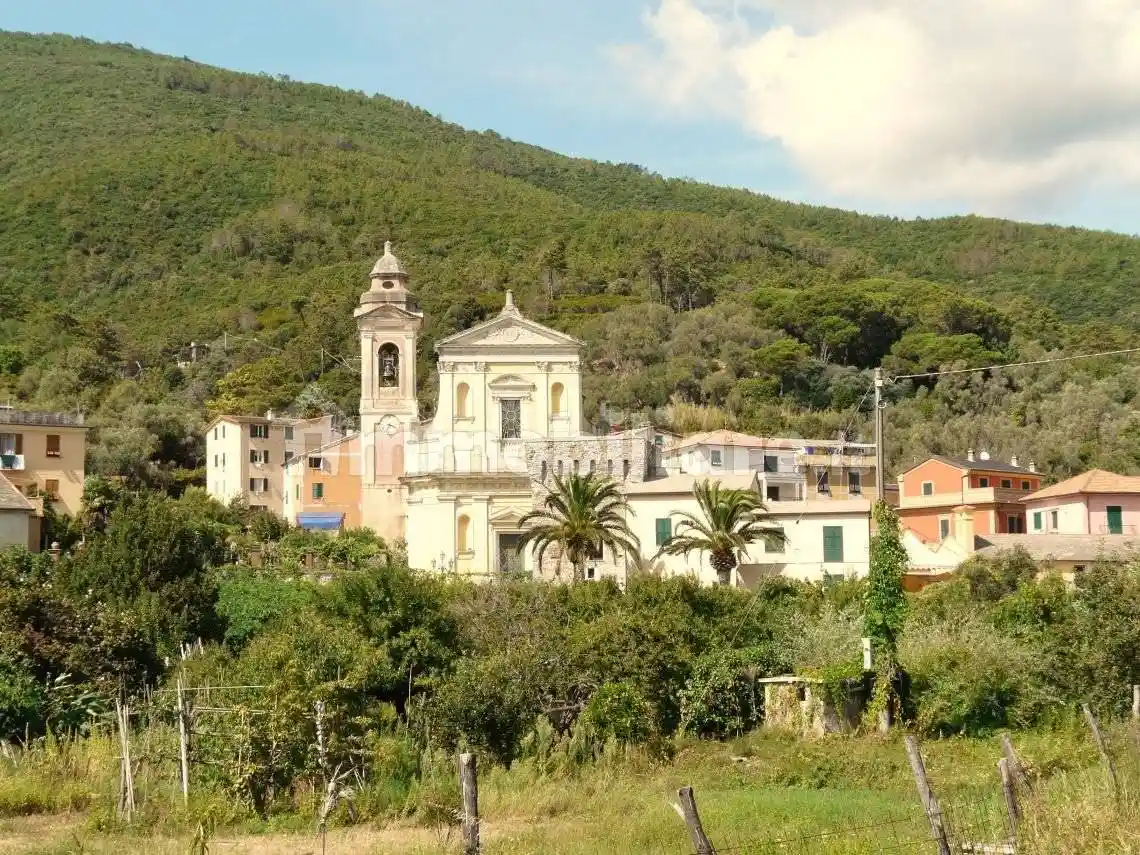 Villa in vendita a Deiva Marina