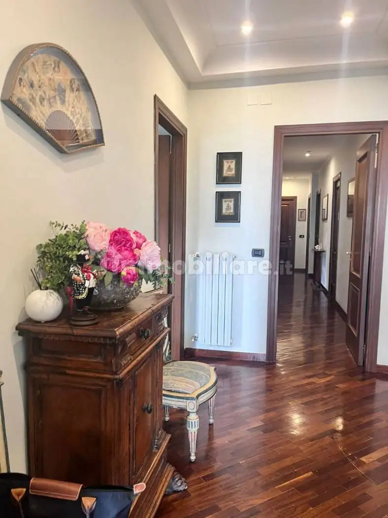 Appartamento in affitto a Napoli