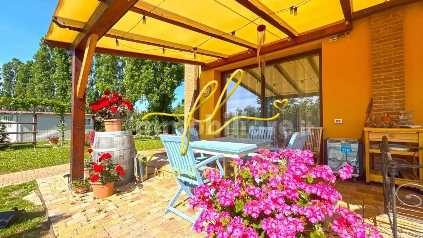 Villetta a schiera in vendita a Campiglia Marittima