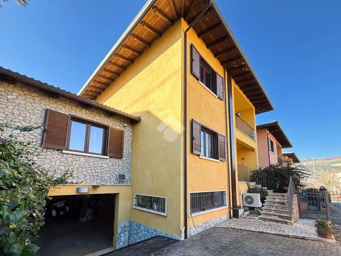 Villa a schiera via del Mulino 6, Paganica - Tempera, L'Aquila - foto 4