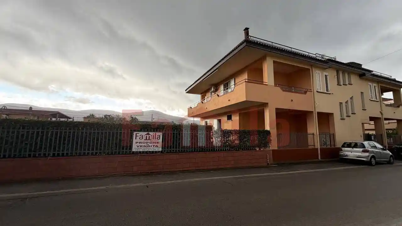 Villa bifamiliare via Giordano Bruno, Avella - foto 4