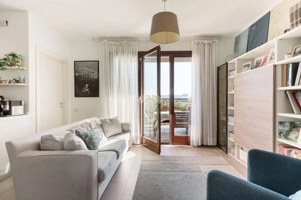 Appartamento in vendita a Milan