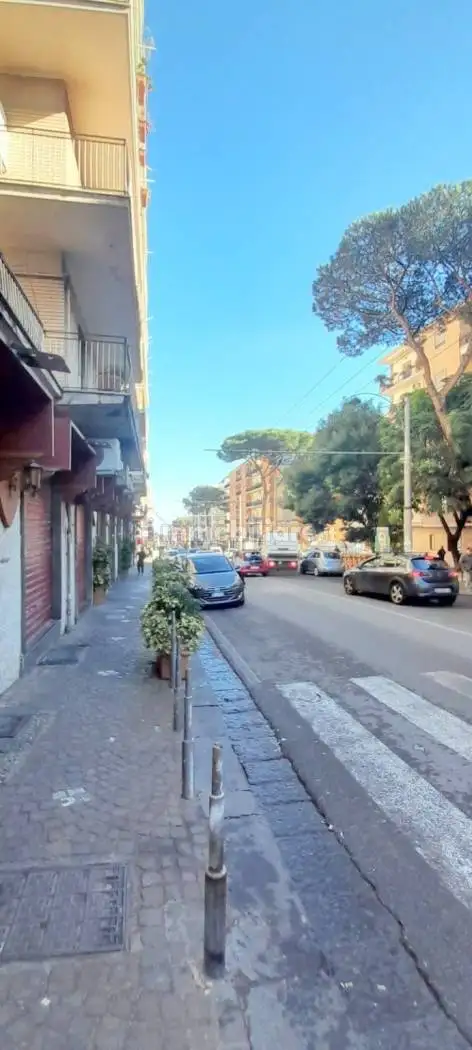 Appartamento in affitto a Napoli