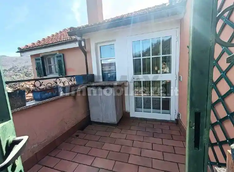 Casa indipendente in vendita a Quiliano