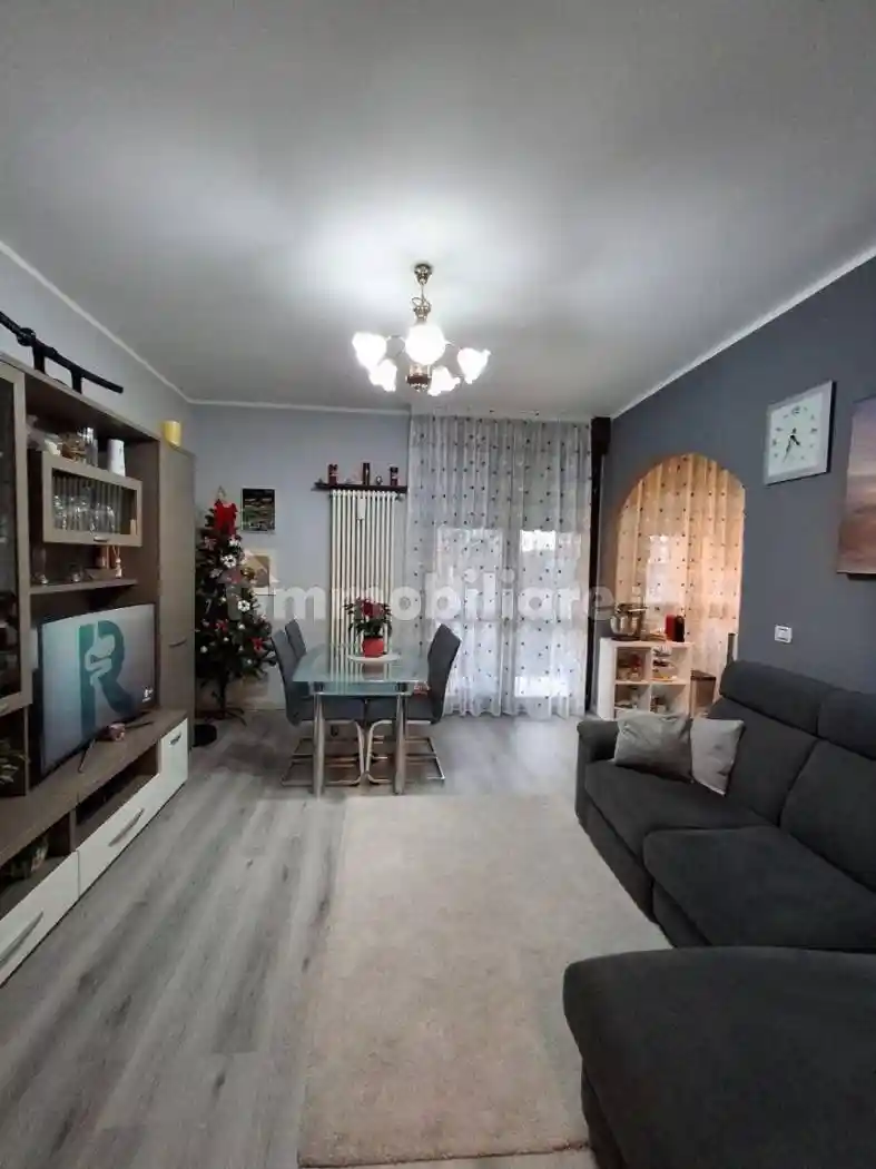 Appartamento in vendita a Modena