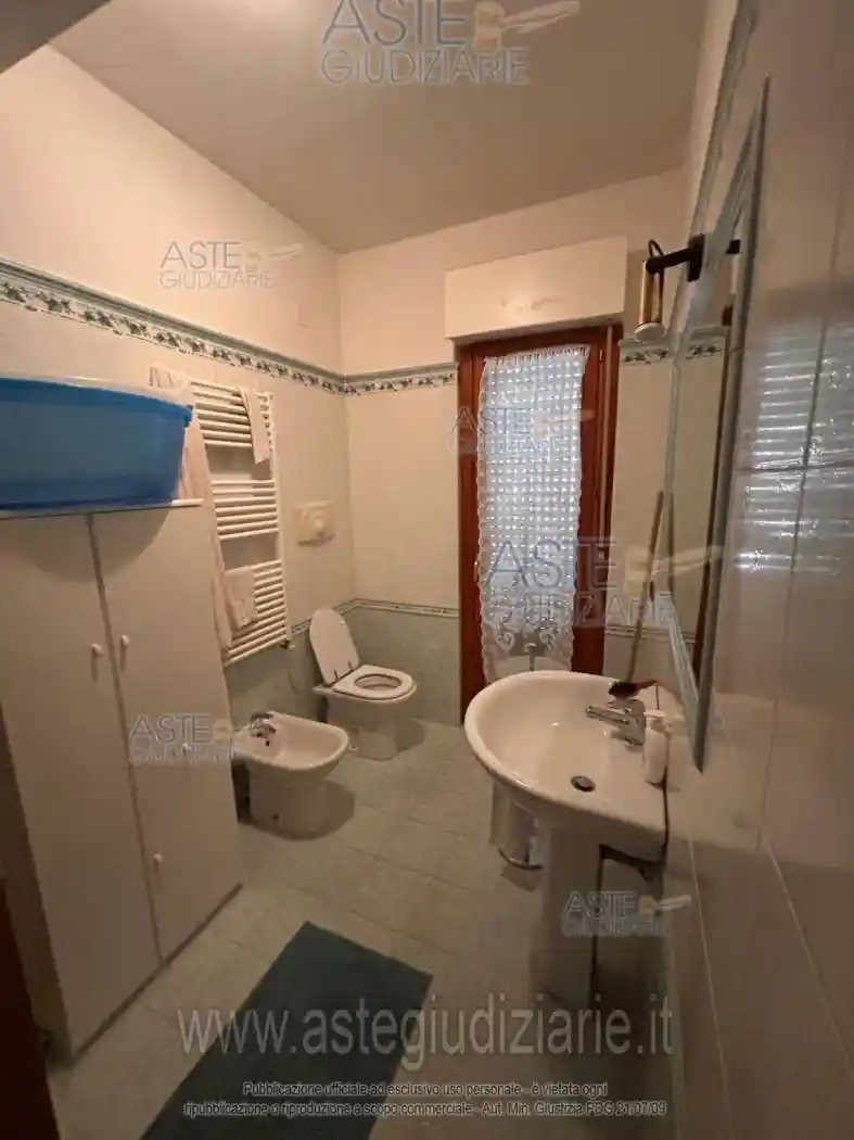 Appartamento all'asta piazza Caduti di Nassirya  10, 64018 Tortoreto Lido Italia, Tortoreto - foto 3