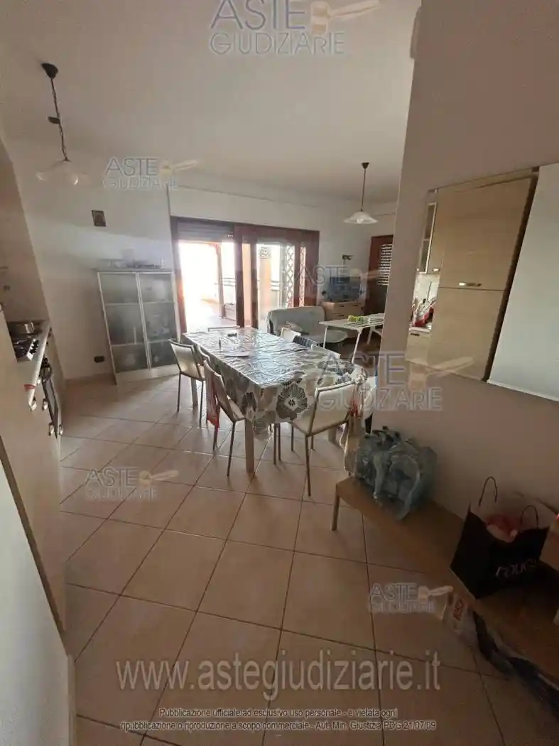 Appartamento all'asta piazza Caduti di Nassirya  10, 64018 Tortoreto Lido Italia, Tortoreto - foto 5