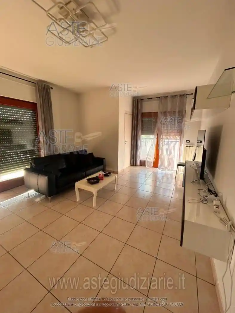 Appartamento all'asta piazza Caduti di Nassirya  10, 64018 Tortoreto Lido Italia, Tortoreto - foto 3