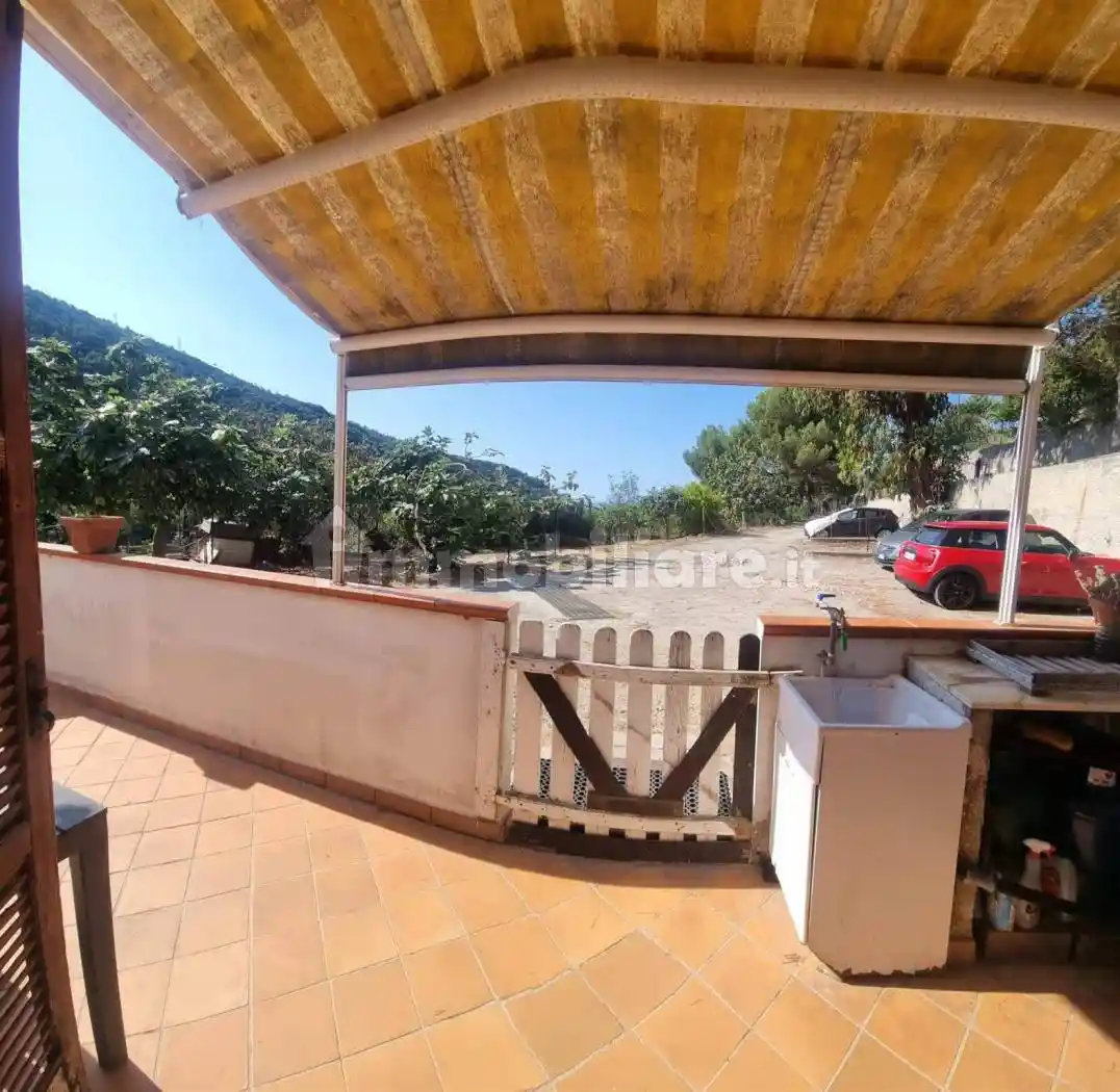 Appartamento in vendita a Vallebona