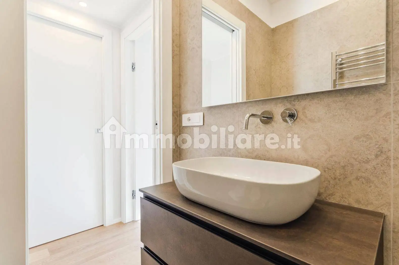 Appartamento in vendita a Milan