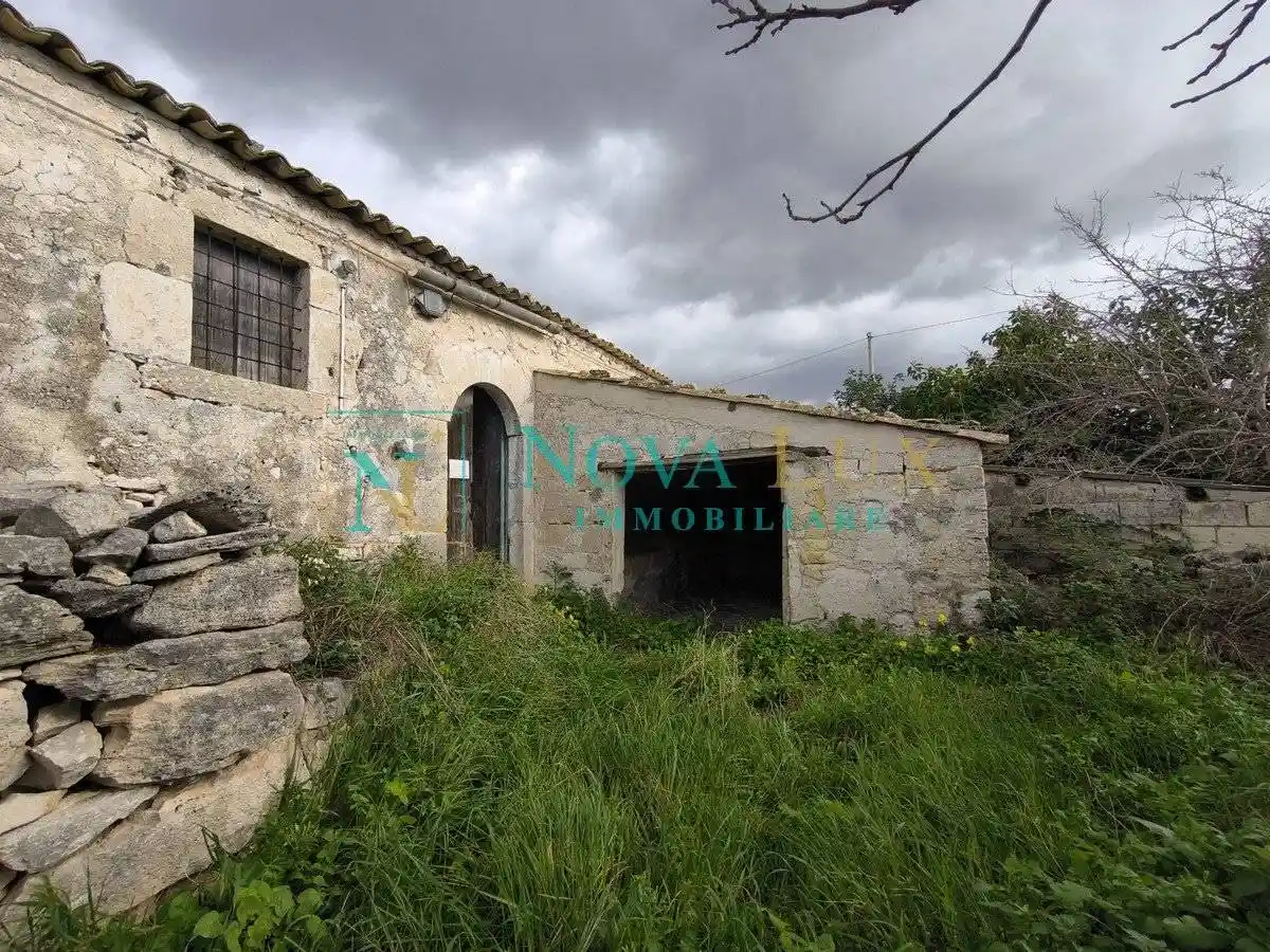 Rustico - Casale in vendita a Scicli
