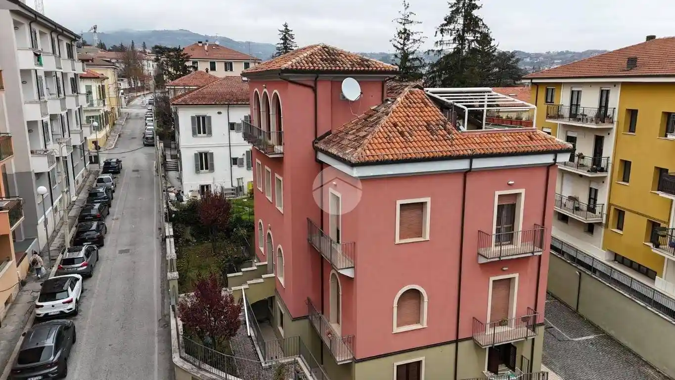 Bilocale Appartamento via Santa Maria A Aforfona 1, Duomo - Fontana Luminosa, L'Aquila - foto 2