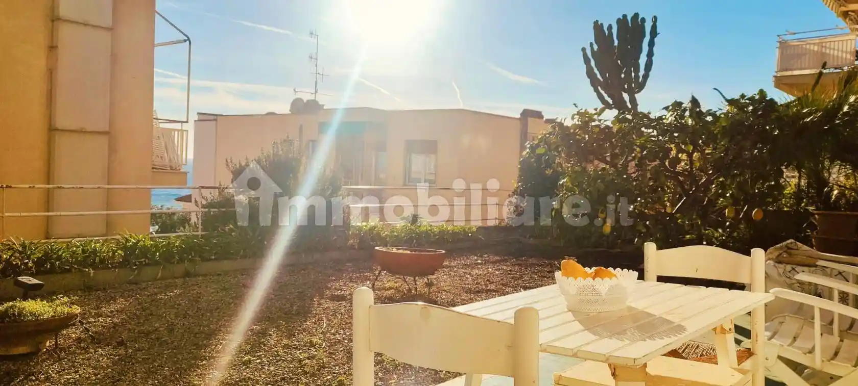 Appartamento in vendita a Ospedaletti