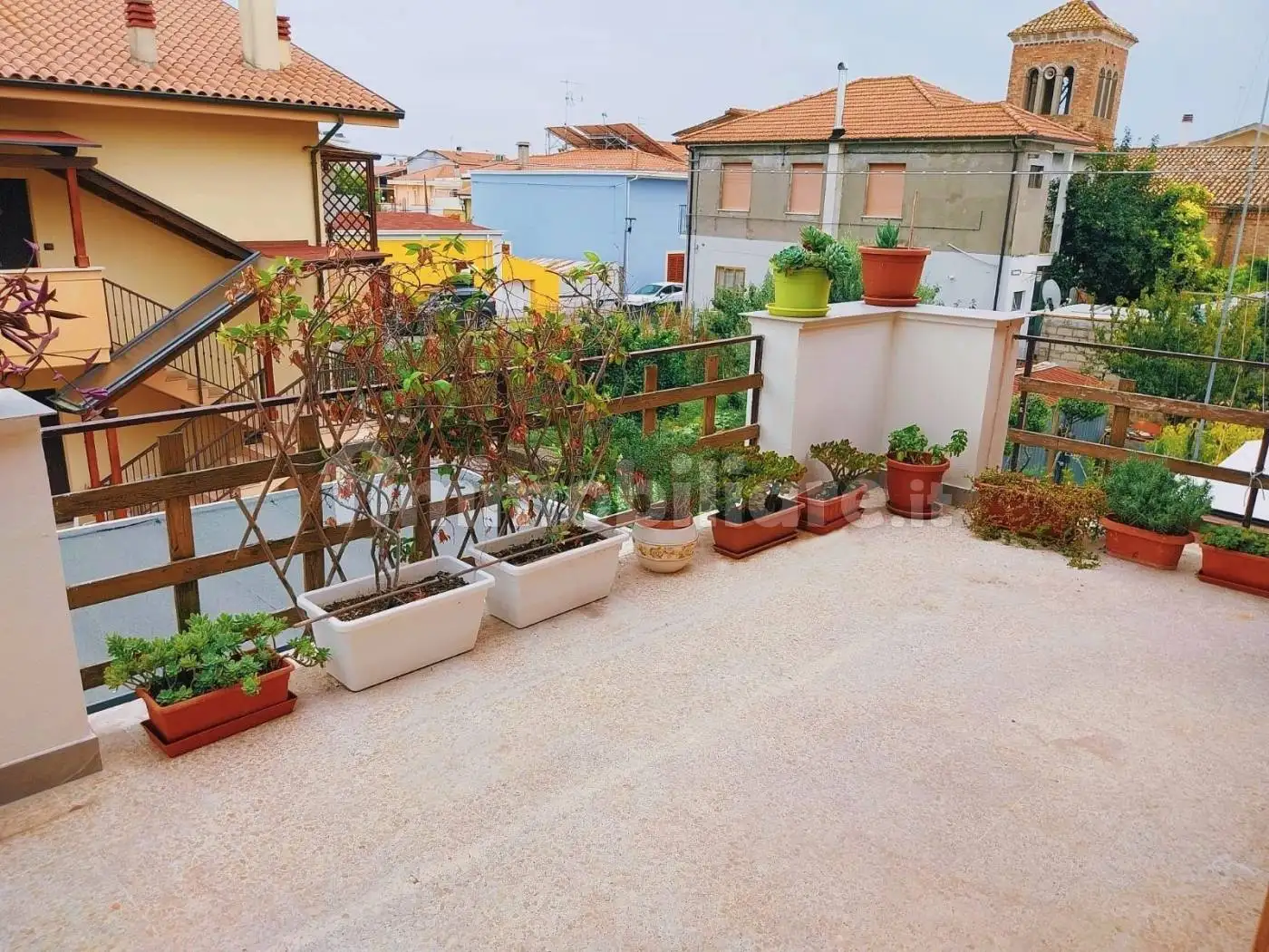 Appartamento in vendita a Pineto