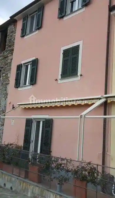 Appartamento in vendita a Leivi