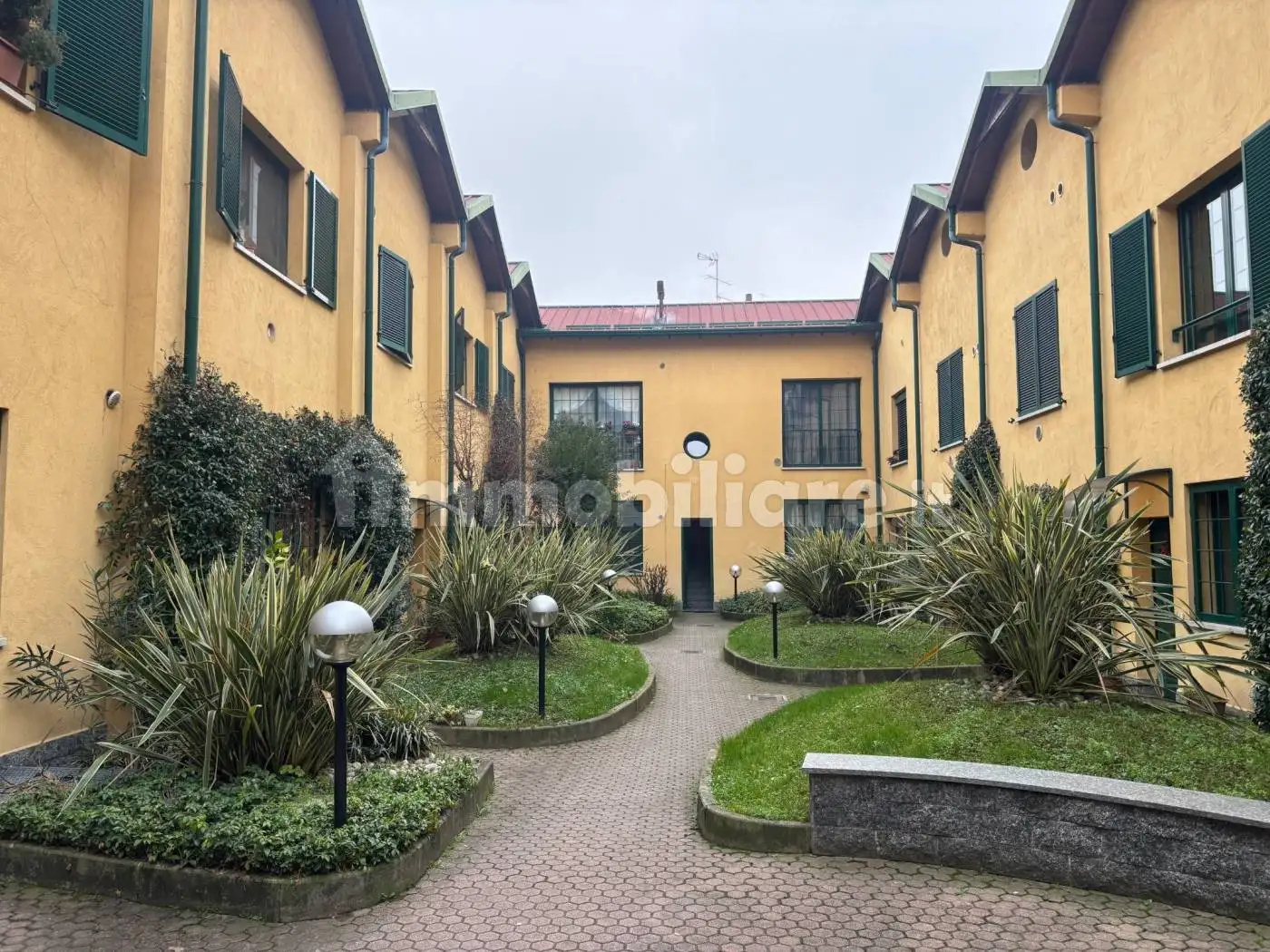 Appartamento in vendita a Milan