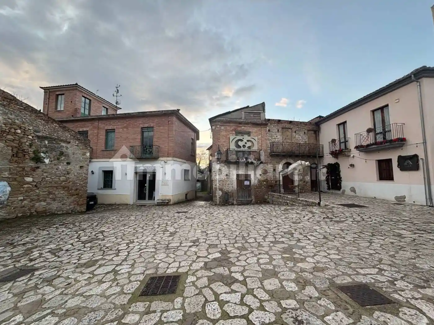 Terratetto unifamiliare piazza Carbonari 5, Apice - foto 3