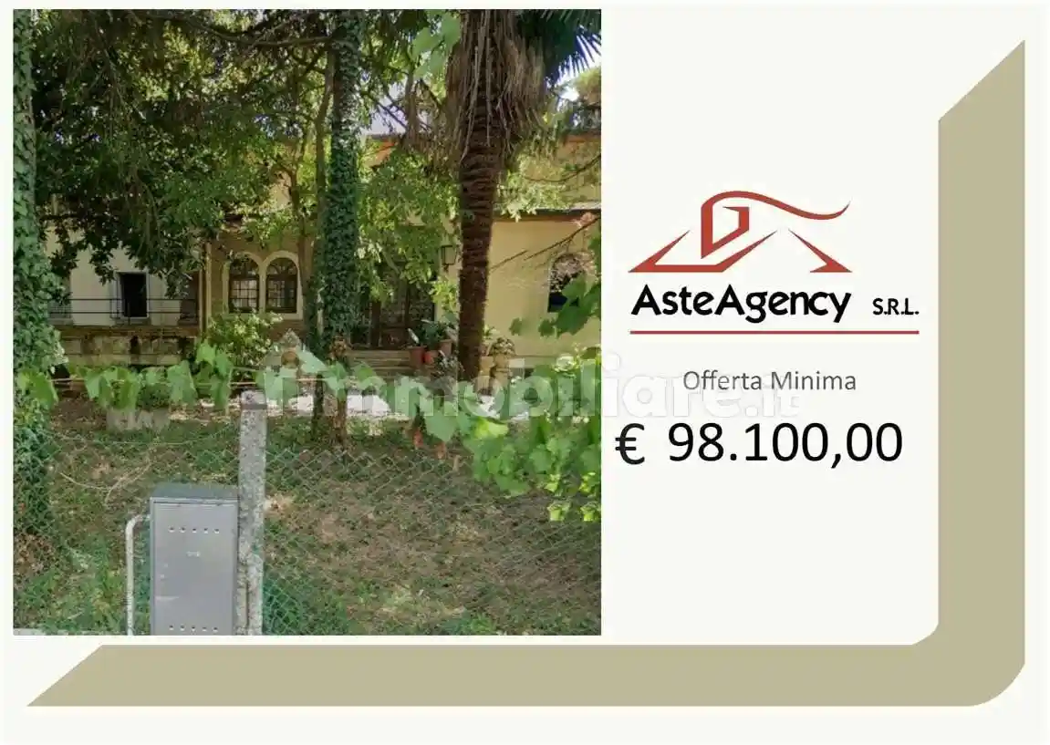 Villa in vendita a Aviano