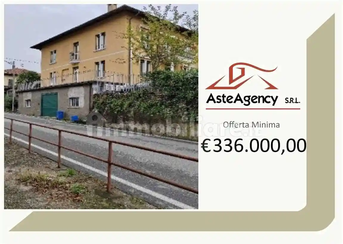 Appartamento in vendita a Gavirate